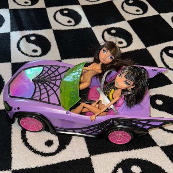 Other - Monster High Purple Convertible with Dolls